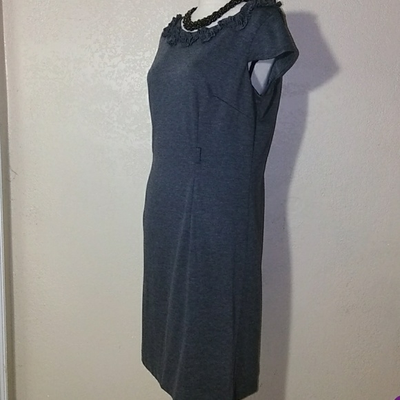 Women Dress - Picture 3 of 5